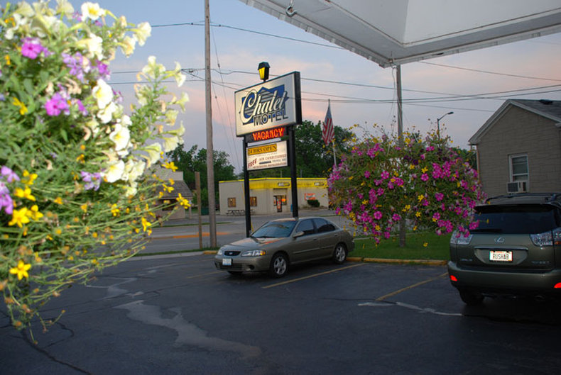 Budget Inn - Marinette, WI