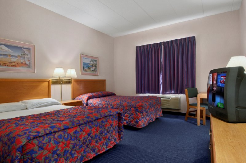RED ROOF INN-MILAN-SANDUSKY - Milan, OH