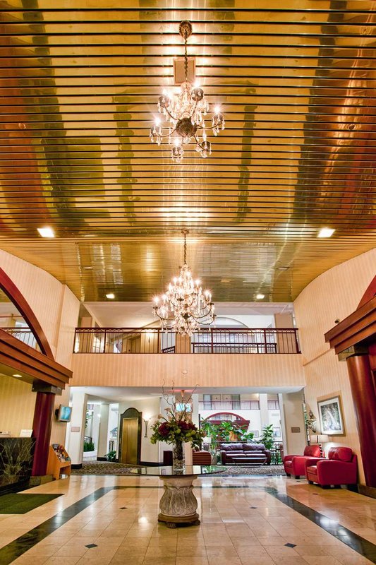 Embassy Suites by Hilton Detroit-Livonia-Novi - Livonia, MI