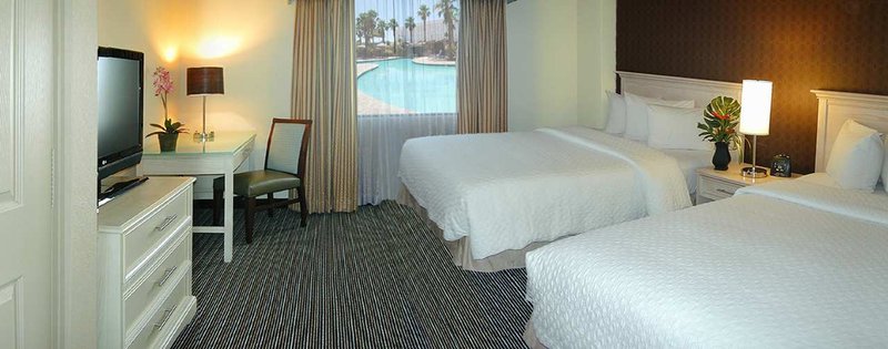Elegant Embassy Suites Las Vegas 4315 Swenson Photos