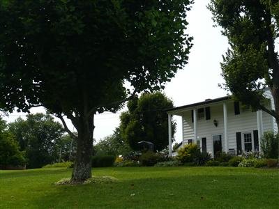 Schaefer's Bed & Breakfast - Sunman, IN