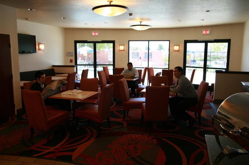 Hampton Inn Irvine East-Lake Forest - Foothill Ranch, CA