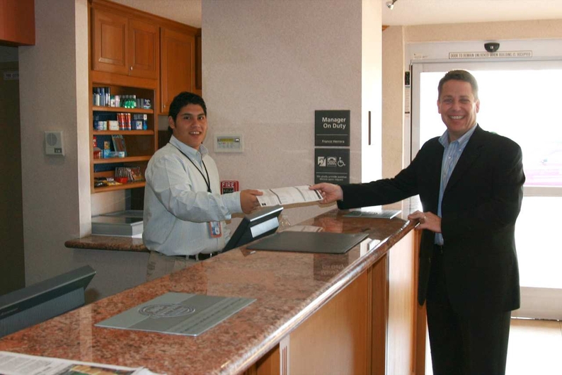 Hampton Inn & Suites Hermosa Beach - Hermosa Beach, CA