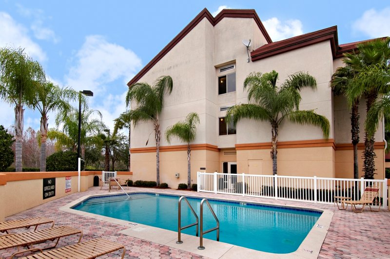 Red Roof Inn - Ocoee, FL