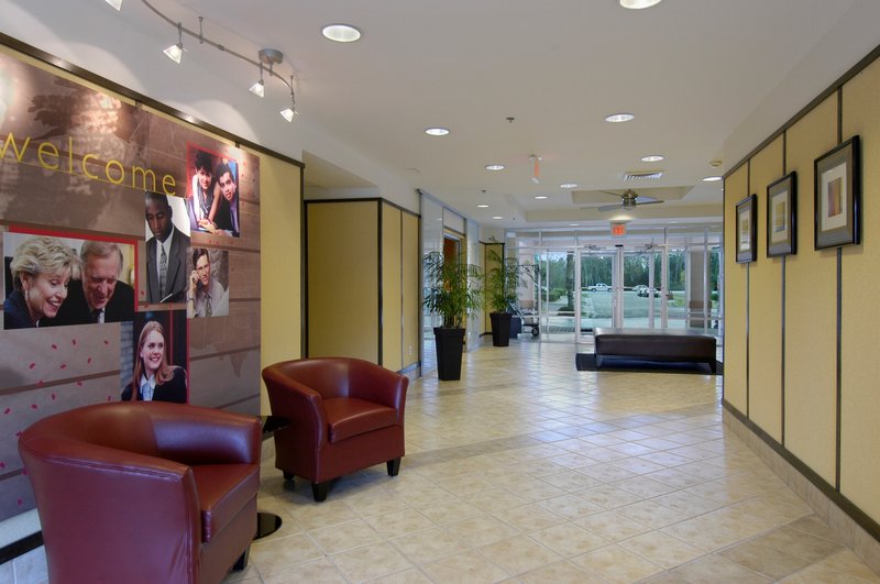 Red Roof Inn - Ocoee, FL