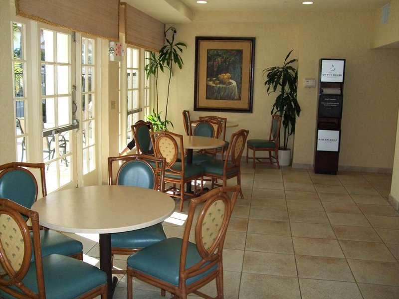 Hampton Inn & Suites San Clemente - San Clemente, CA