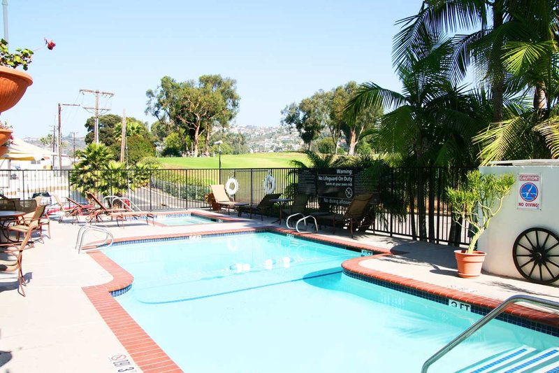 Hampton Inn & Suites San Clemente - San Clemente, CA