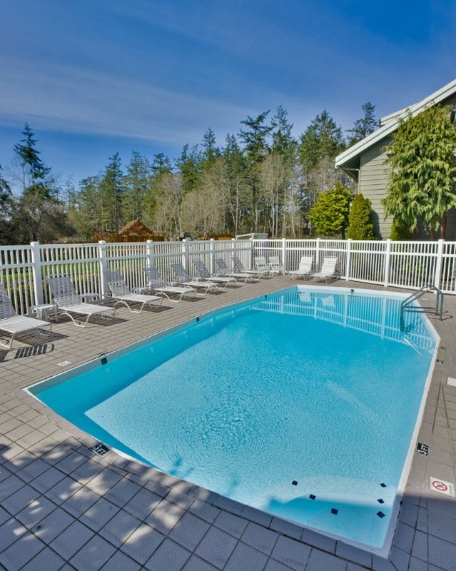 BEST WESTERN PLUS Harbor Plaza And Conference Center - Oak Harbor, WA