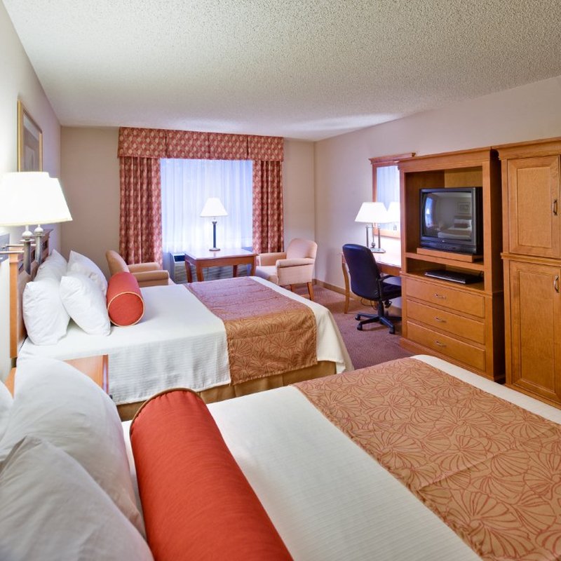 BEST WESTERN PLUS Harbor Plaza And Conference Center - Oak Harbor, WA