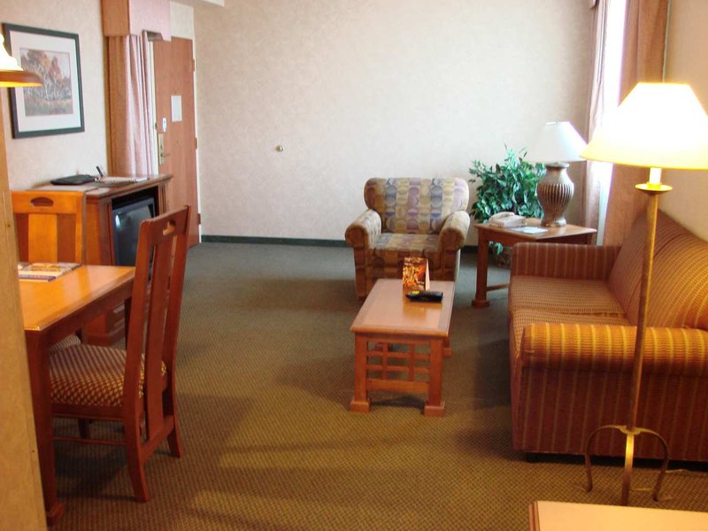 Embassy Suites Little Rock - Little Rock, AR