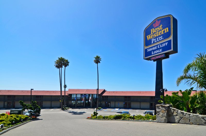 Plus Shore Cliff Lodge - Pismo Beach, CA