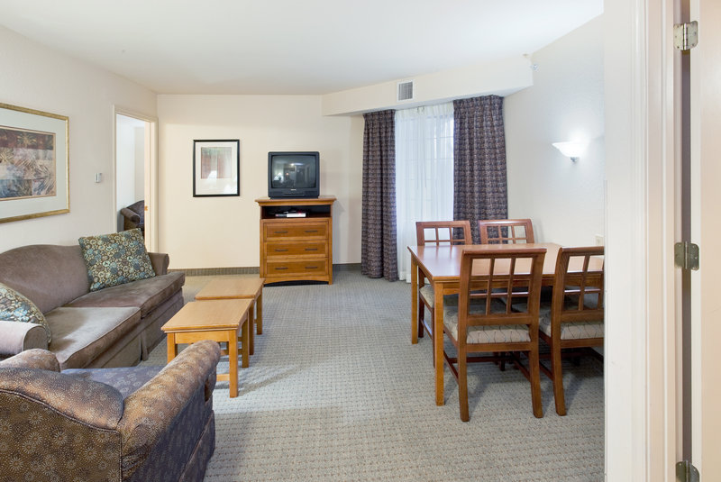 Staybridge Suites PORTLAND - AIRPORT - Portland, OR