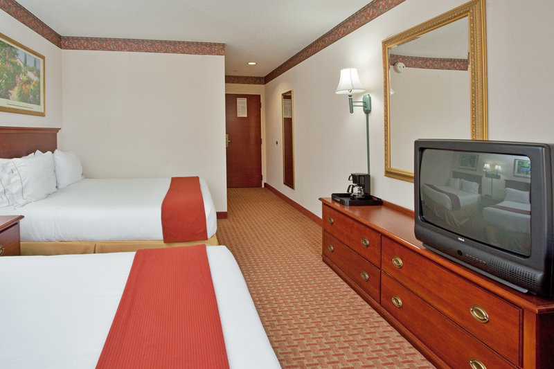 Holiday Inn Express - Garner, NC