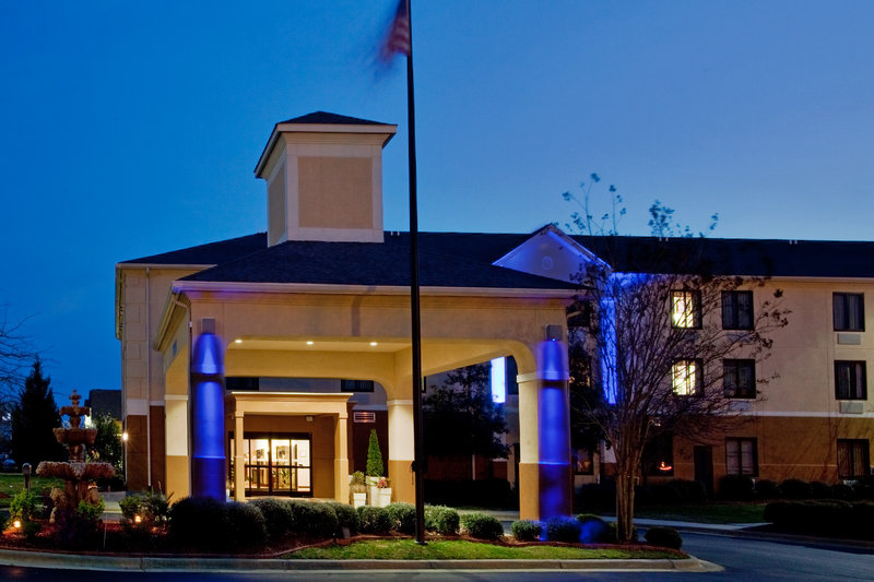 Holiday Inn Express - Garner, NC
