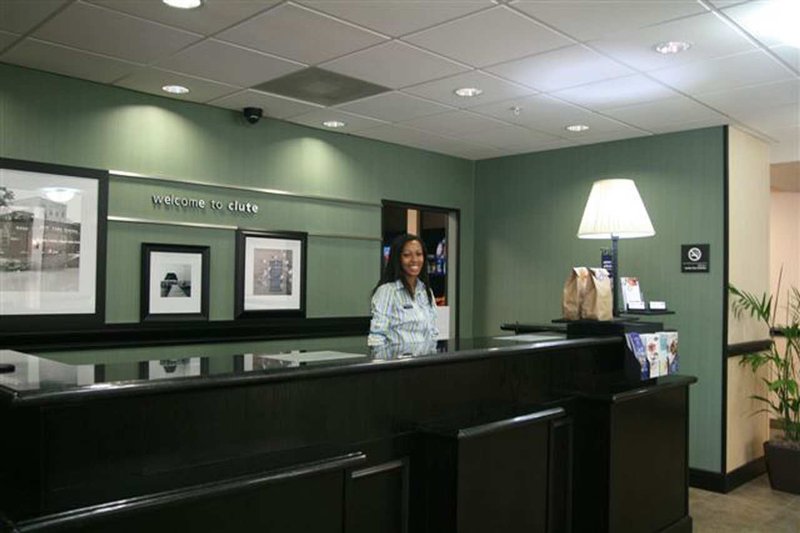 Hampton Inn & Suites Lake Jackson-Clute - Clute, TX