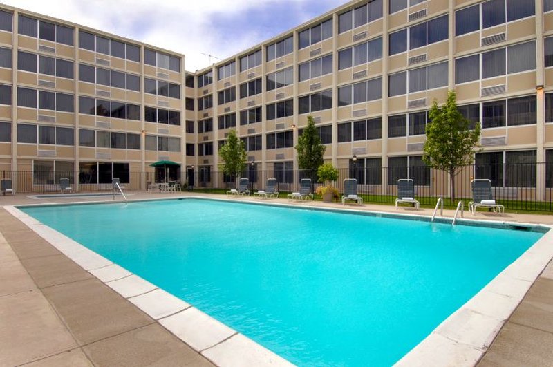 Doubletree By Hilton Hotel Denver-Stapleton North - Denver, CO