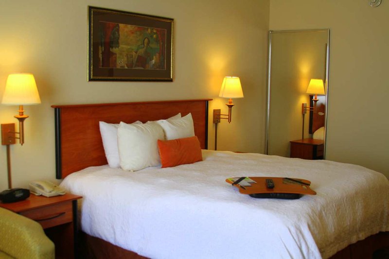 Hampton Inn Houston-Pearland - Pearland, TX