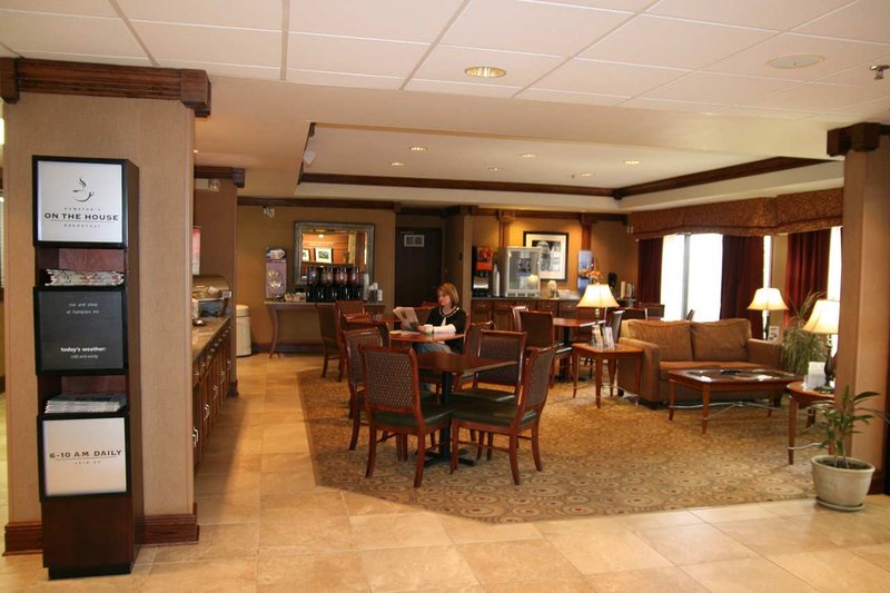 Hampton Inn Mattoon - Mattoon, IL