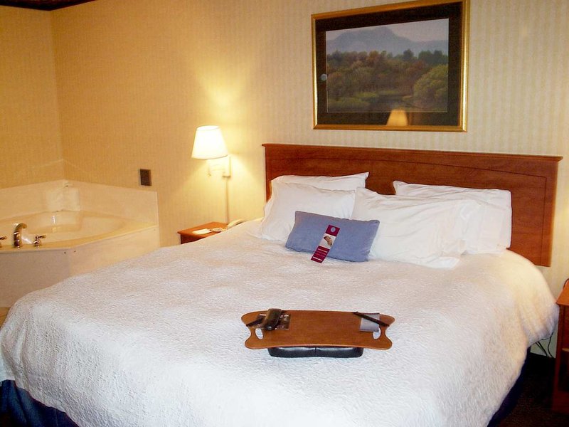 Hampton Inn Laporte - LaPorte, IN