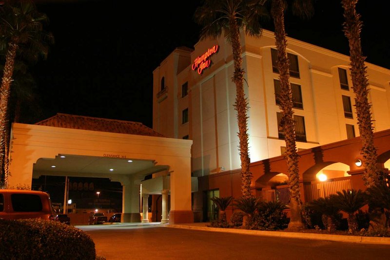 Hampton Inn Laredo - Laredo, TX