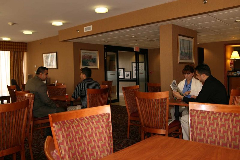 Hampton Inn Laredo - Laredo, TX
