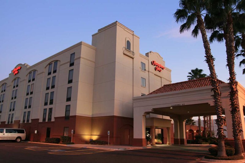 Hampton Inn Laredo - Laredo, TX