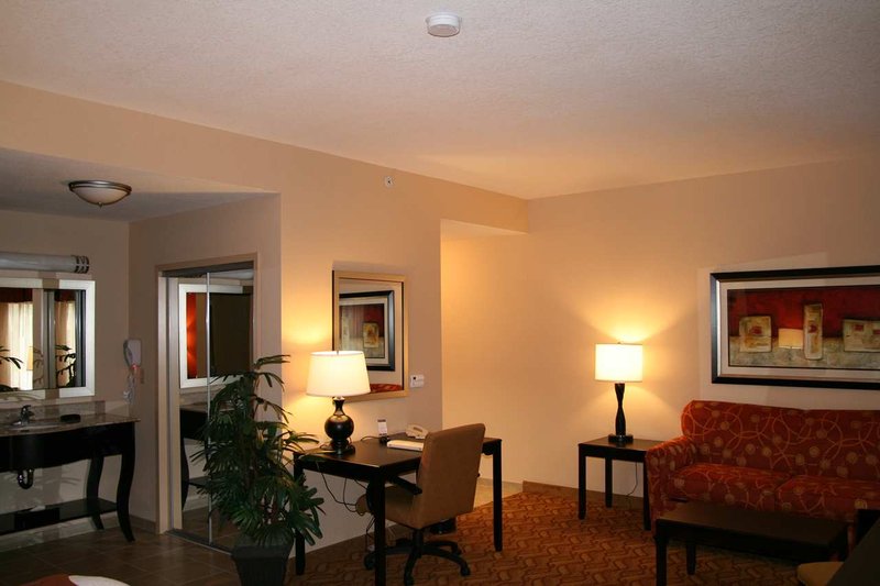 Hampton Inn & Suites Laurel, Ms - Laurel, MS
