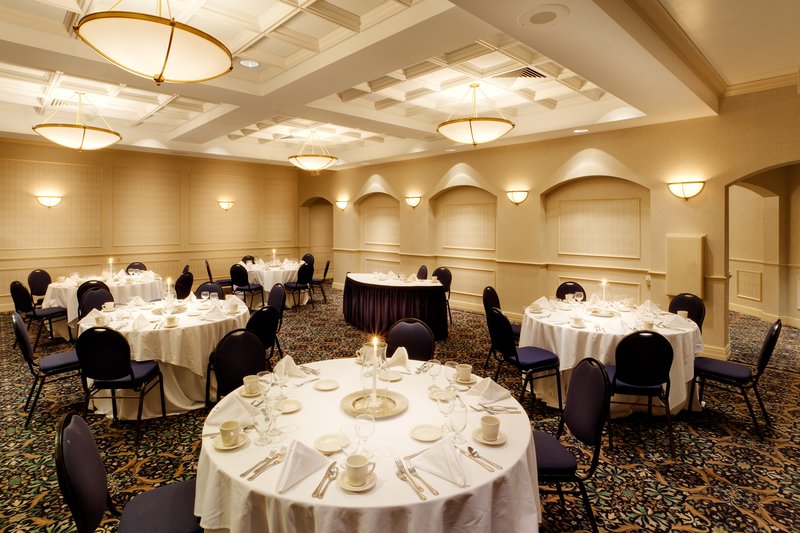 Crowne Plaza SOUTHBURY - Southbury, CT