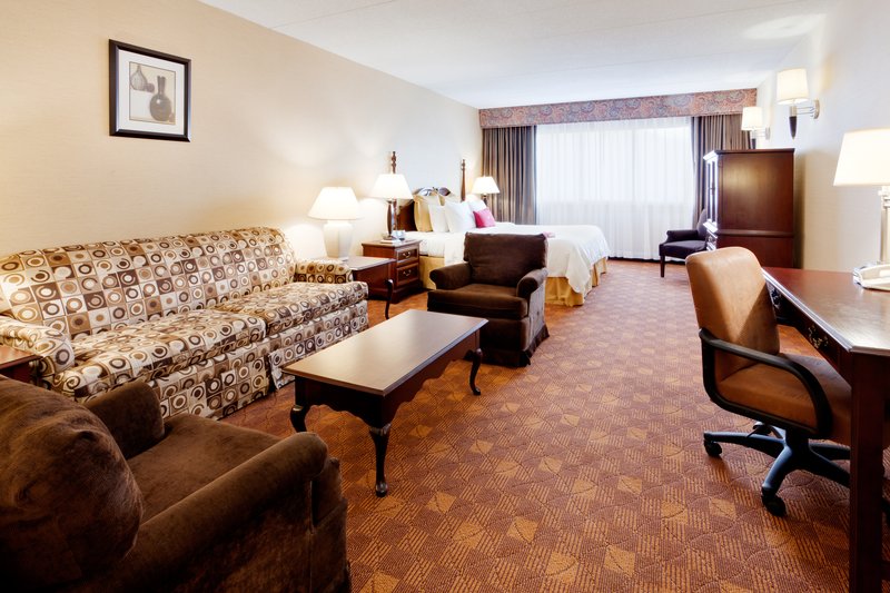 Crowne Plaza SOUTHBURY - Southbury, CT