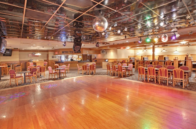 Holiday Inn NORTH LITTLE ROCK - North Little Rock, AR