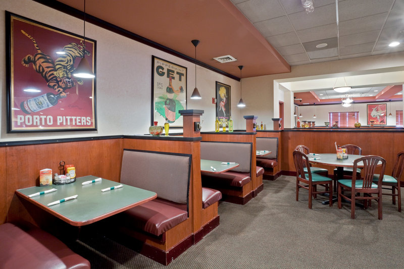 Holiday Inn Hotel & Suites OVERLAND PARK-WEST - Overland Park, KS