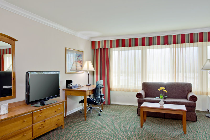 Holiday Inn Express VAN NUYS - Van Nuys, CA