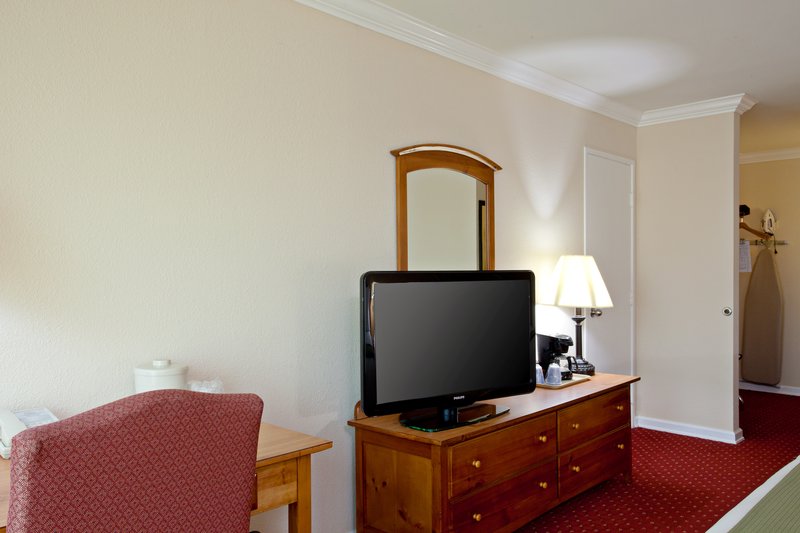 Holiday Inn Express VAN NUYS - Van Nuys, CA
