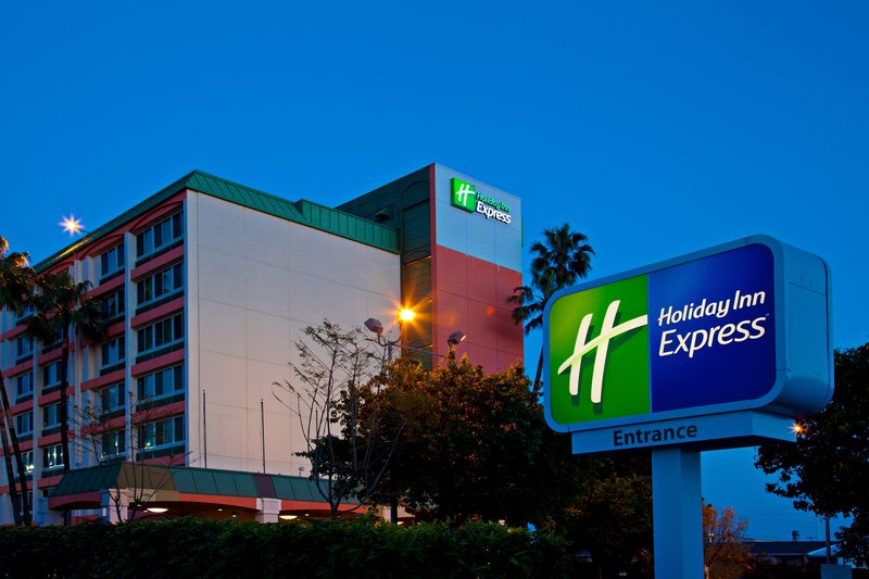 HOLIDAY INN EXPRESS-VAN NUYS - Van Nuys, CA