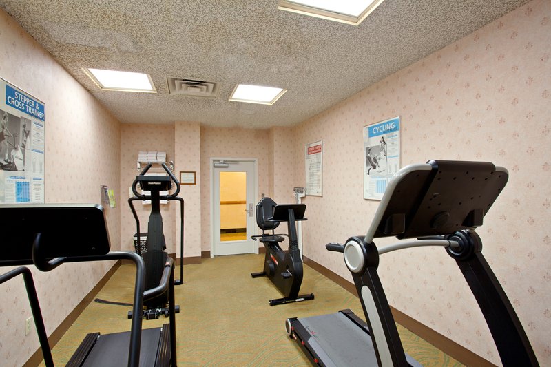 Holiday Inn Express VAN NUYS - Van Nuys, CA