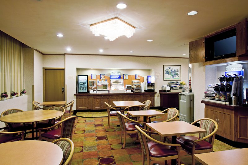 Holiday Inn Express VAN NUYS - Van Nuys, CA
