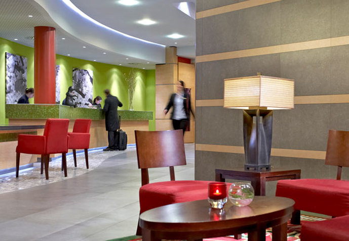Hotel Courtyard by Marriott Berlin City Center Lobby