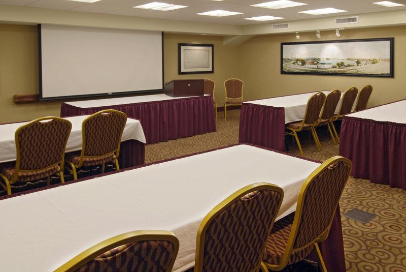 Hampton Inn-Dubuque - Dubuque, IA