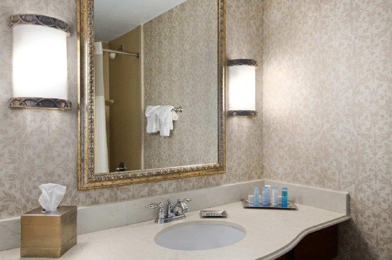 Doubletree By Hilton Hotel Midland Plaza - Midland, TX