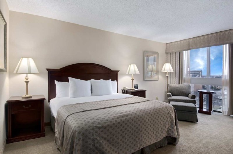 Doubletree By Hilton Hotel Midland Plaza - Midland, TX