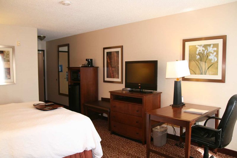 Hampton Inn-Manhattan - Manhattan, KS