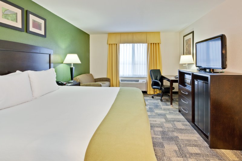 Holiday Inn Express-Pekin - Pekin, IL