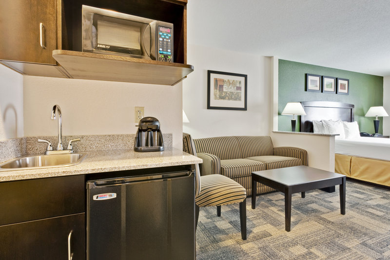 Holiday Inn Express-Pekin - Pekin, IL