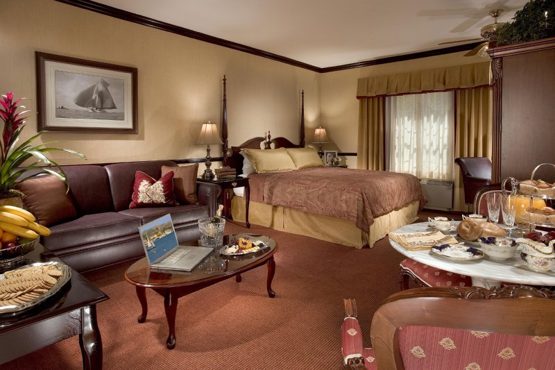 Ayres Hotel & Suites Costa Mesa/newport Beach - Costa Mesa, CA