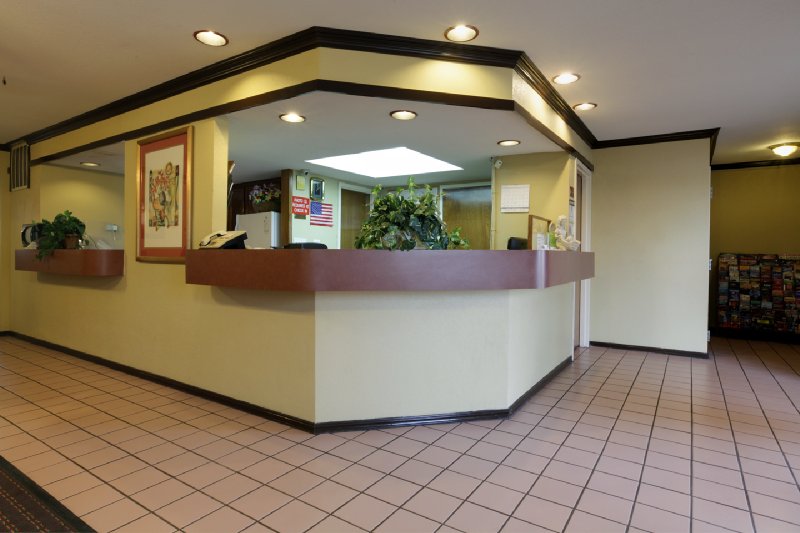 Americas Best Value Inn & Suites-Yukon/Oklahoma City - Yukon, OK