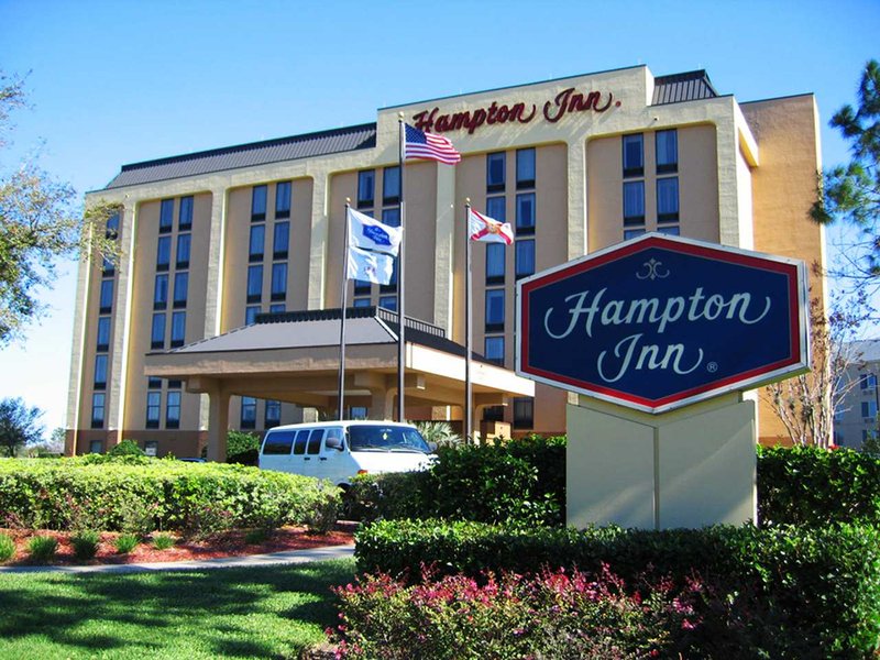 Hampton Inn-Airport