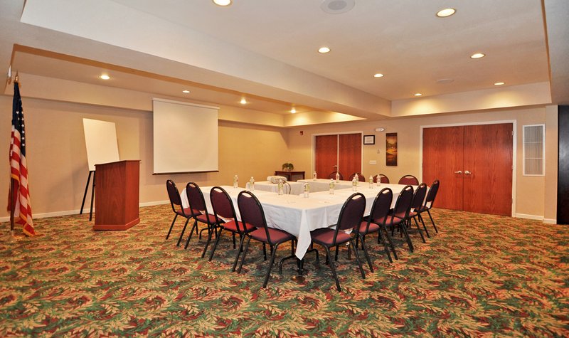 Best Western Plus-Villa Del - Patterson, CA