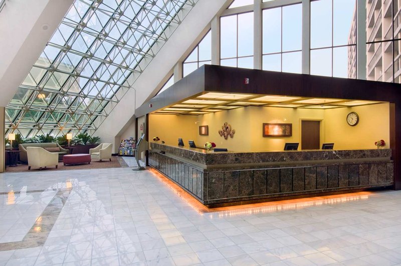 Hilton-Bellevue - Bellevue, WA