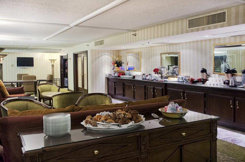 Hilton-Bellevue - Bellevue, WA