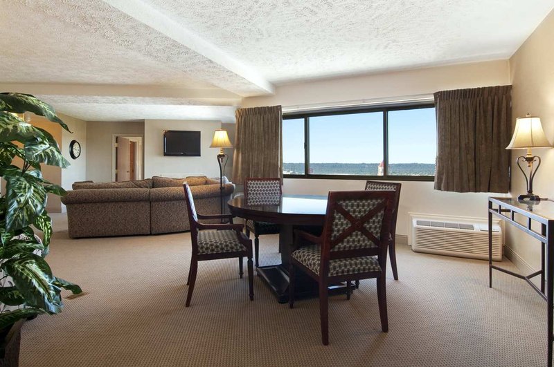 Doubletree By Hilton Hotel Spokane City Center - Spokane, WA